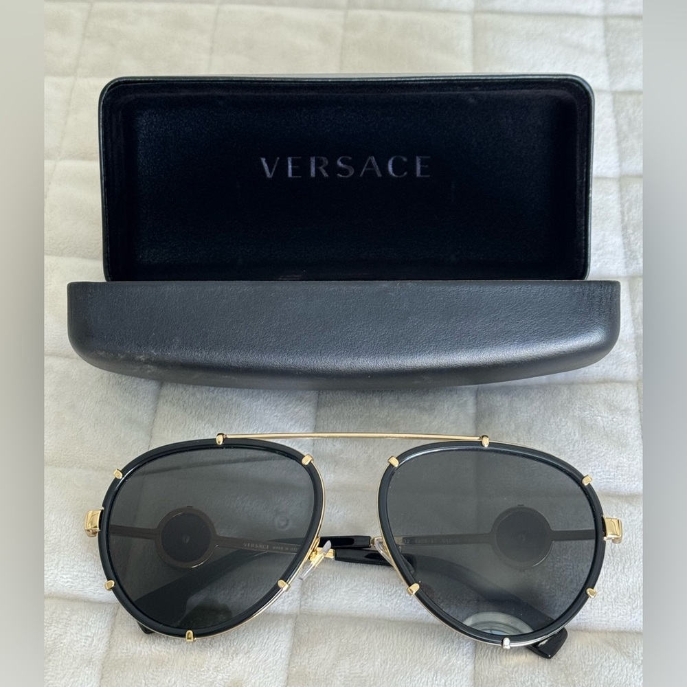 Versace Aviator Oversize Sunglasses Black 61mm